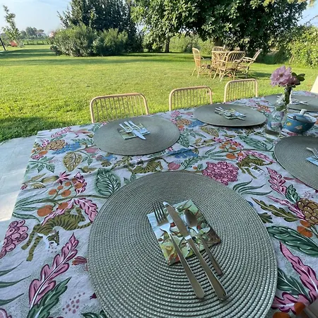 El Patio Bed & Breakfast *