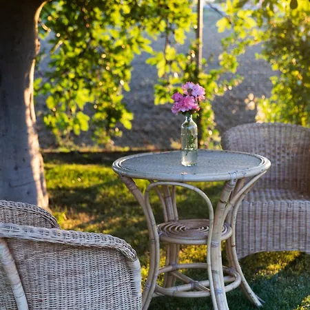 El Patio Bed & Breakfast